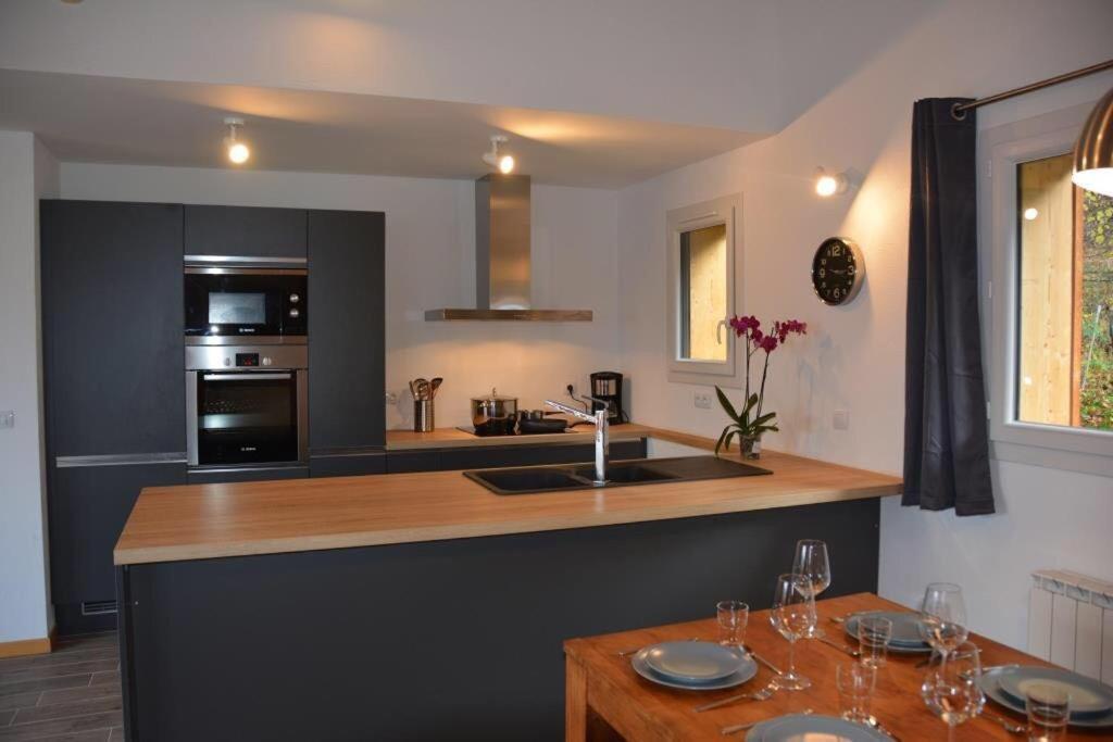 Chalet Alexanne - Meuble De Tourisme Classe 3 Etoiles - Porte De St Gervais 帕西 外观 照片